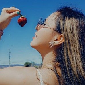 Meet your Posher, Lovely